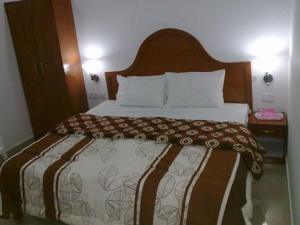 קג'ורהו Eurostar Inn מראה חיצוני תמונה